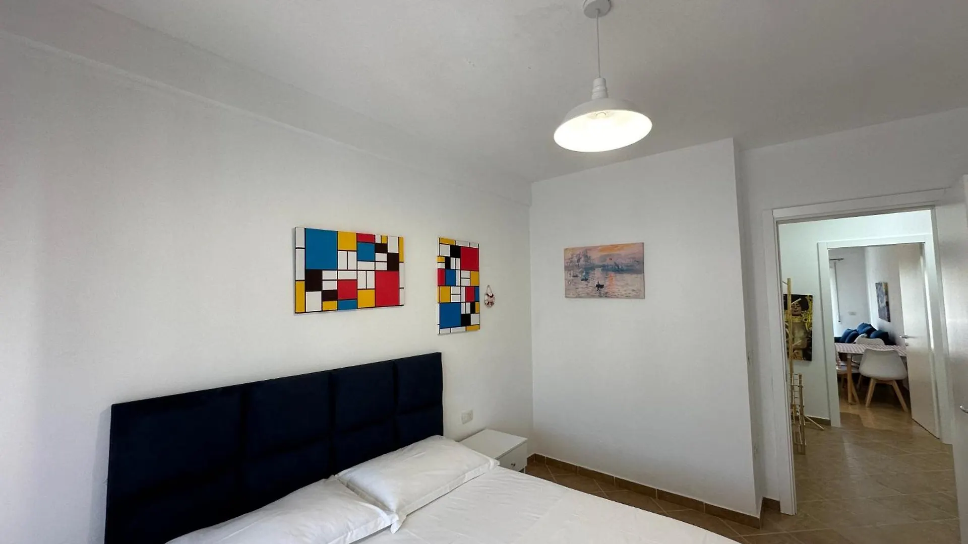 Joni'S Twin Condos Golem Apartman